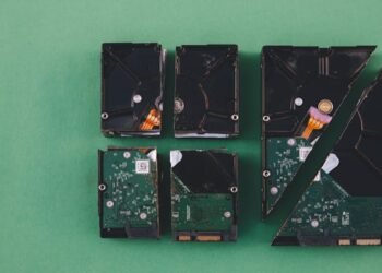 Qual a diferença entre HD e SSD?